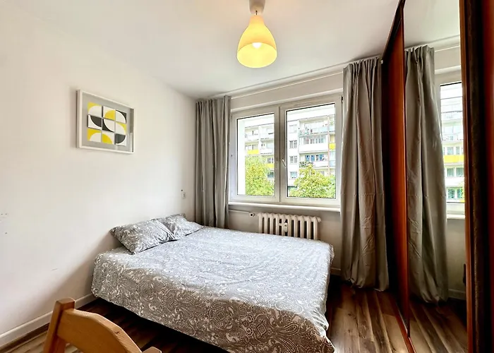 Mieszkanie Mazurska 15 *