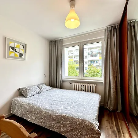 Mieszkanie Mazurska 15 *