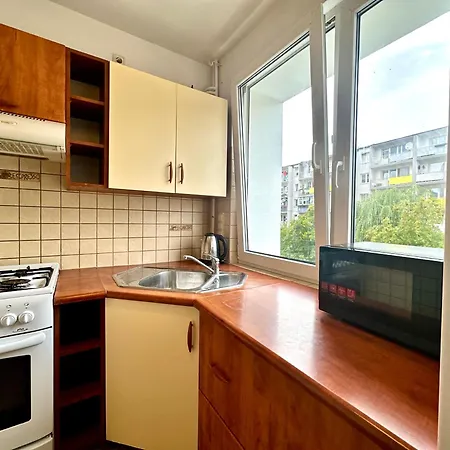 Mieszkanie Mazurska 15 *