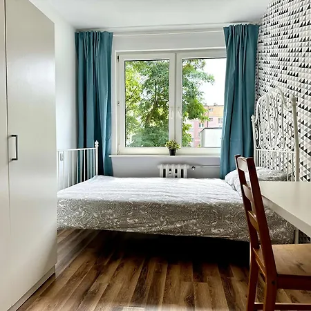 Mieszkanie Mazurska 15 *